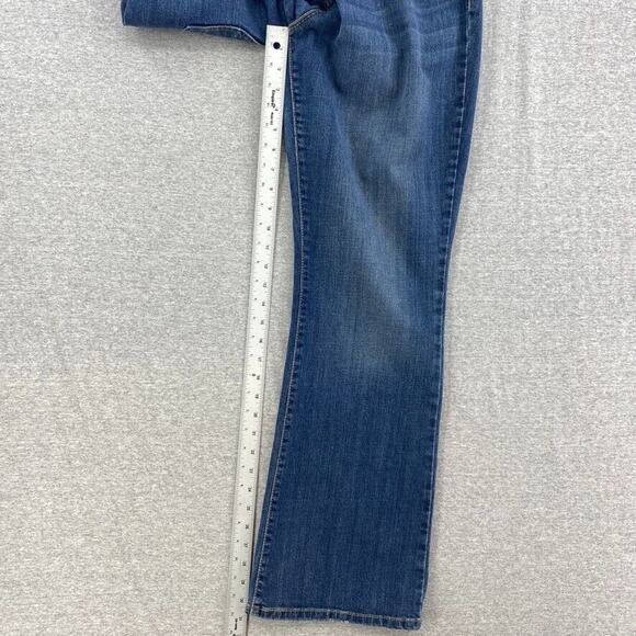 Levi 515 Jeans Womens 16 Medium Blue Denim Boot Cut Distressed 5 Pocket Stretch - Picture 15 of 16